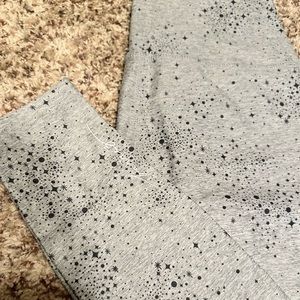 Beyond Yoga x Barre3 legging - never worn